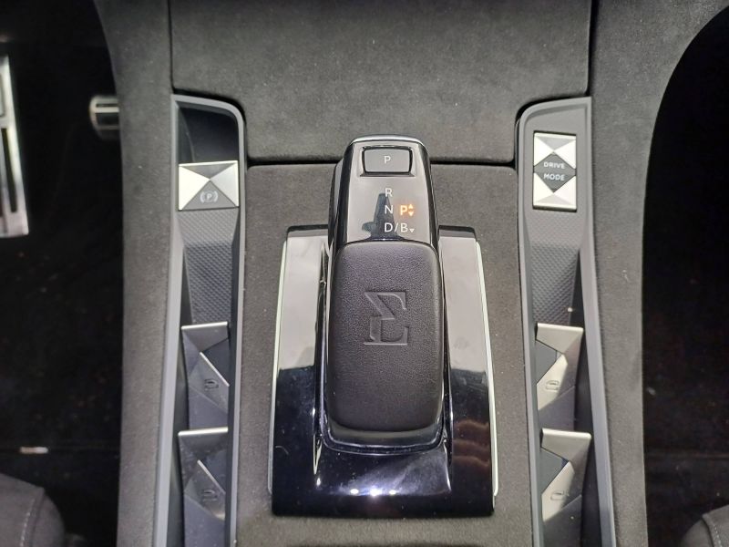 Théobald occasion DS7 Crossback SUV Hybride Gris